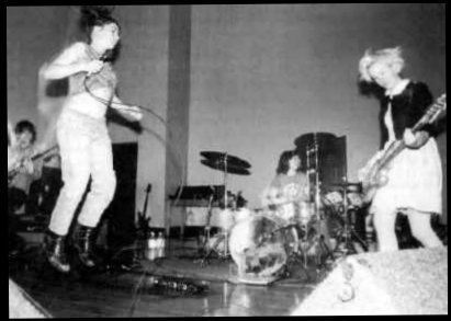 Bikini Kill live